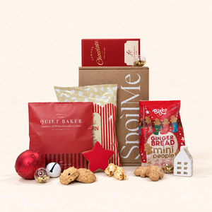 Holly Jolly – Essentials Christmas Gift Box
