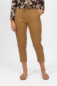 Vassalli Sale: Vassalli 7/8 Leg Elastic Waist Pant - Caramel