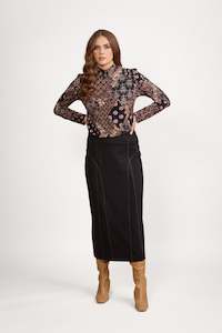 Vassalli Sale: Vassalli Skirt with Khaki Contrast Trim - Black/Khaki