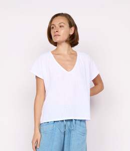 Carbon The Label: Carbon The Label Koa Cotton 3/4 Sleeve Top - White