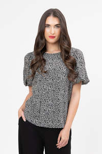 60 Rack: Seeking Lola Freda Top - Wild Sage
