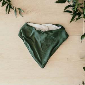 Snuggle Hunny Bib Olive