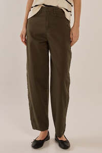 Betty Basics Sale: Betty Basics Barrel Leg Chino - Khaki