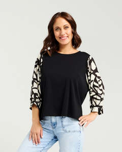 Zafina Kira Top - Bold Edge
