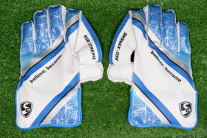 Products: SG RSD Xtreme Wicket Keeping Gloves Men - Sportivate