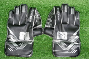 Products: SS Academy Wicket Keeping Gloves Men - Sportivate
