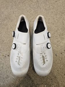 Cycling: White Sphyre S-Phyre Road Shoes, EU 43