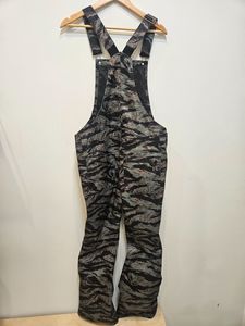 Snow Sports: Camo L1 Bib Pants, M
