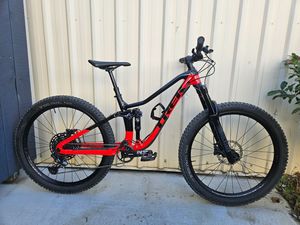 Cycling: Black Trek Fuel EX 7, S