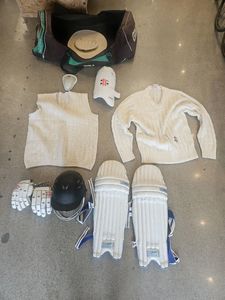 White Mixed Cricket Gear Set, XL