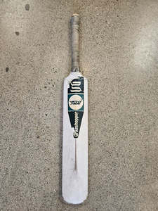 White Frank Bryan Grasshopper, Junior
