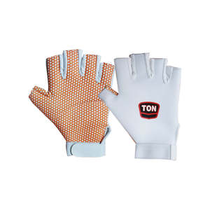 Accessories: SS Fielding Gloves
