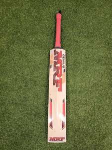 MRF GENIUS MASTER CLASS CRICKET BAT – BOYS/JUNIOR SIZE 6