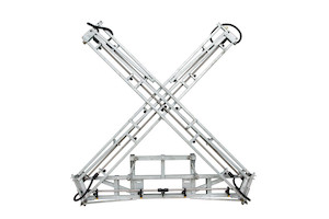 Booms: 8 metre MAX boom with Self-leveller • Croplands Spray