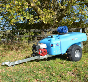 Trailer Sprayers: Trailer sprayer, TSX400  Bertolini 400L, POLY2030 300psi Diaphragm Pump, 30m Hose Reel