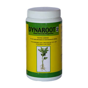 Fertilisers: Dynaroot 3 Rooting Hormone Seradix 600g