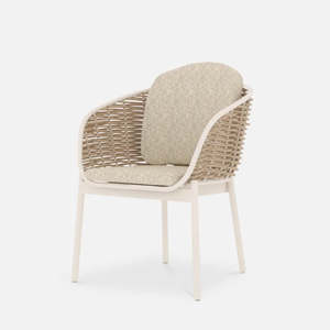 Melia outdoor dining chair in natural
