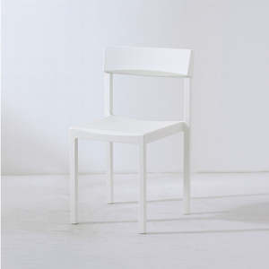 Pre Order 1: Rassie chair in white