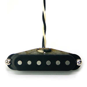 Low output single coil neck pickup
