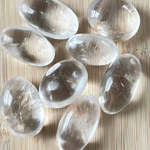 Tumbled: Clear Quartz - Tumbled