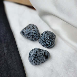 Tumbled Stones: Snowflake Obsidian | Tumble