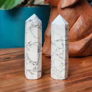 Towers: Howlite | Point