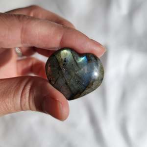 Hearts: Labradorite | Crystal Heart