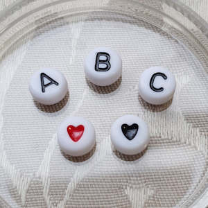 Alphabet Beads: Plastic Alphabet Bead, Coin, White with Black, 7x4mm (1pc)