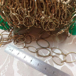 Chain: Chain 03, Gold (1m)