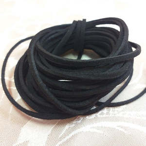 Faux Suede: 2.5mm Black Faux Suede - 5m Packet