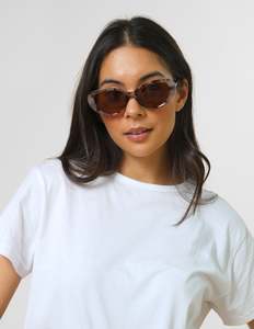 Eyewear: Sahara Sunglasses - Marble Tort