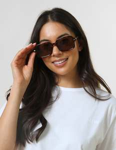 Sunglasses: Bobby Sunglasses - Marble Tort