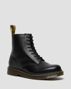 Dr Martens: Dr Martens 1460 Smooth Leather Lace Up Boot Black