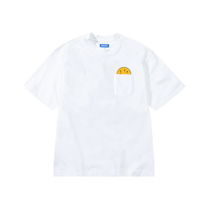 Market Smiley Peek-A-Boo Pocket T-Shirt - White