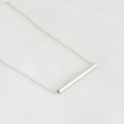 Stephanie Grace Jewellery: Classic circle bar necklace - gracie jewellery