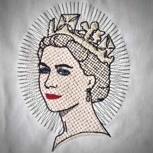Tribute Towels: Queen Elizabeth Tea Towel