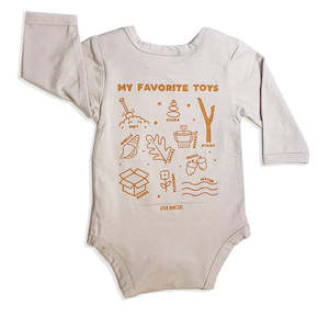Winter 2022: TOYS LONG SHORT SLEEVE BODY - SAND