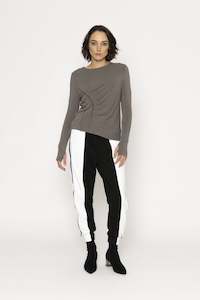 Tavian Top / Charcoal