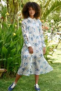 Here We Bow Again Dress / White & Blue