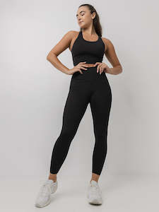 Energy 7/8 Tight in Black