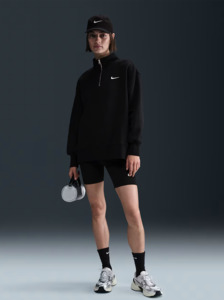 Nike: Phoenix Fleece Oversized 1/4-Zip Long Sweatshirt
