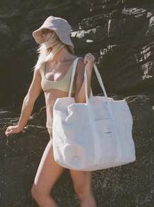 Sunday Supply: Dunes Towelling Beach Bag