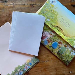 Letter Writing Sets: Brambly Hedge Writing Set