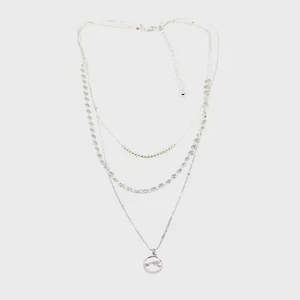 Tri Layer Pearl and Disc Pendant Necklace