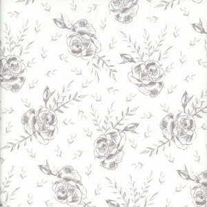 Quiet Riot Rosa in White