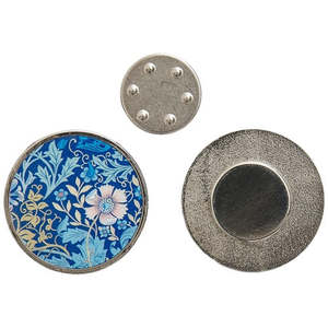 Pins And Needles: Arts and Crafts Style Magnetic Needle Minder