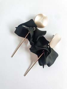 Willow Collective Flora Dangle Earrings (gold fixture) - Black