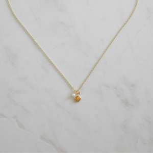 Sophie She Shell Necklace w. Pearl - Gold