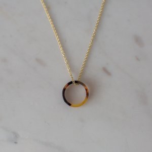 Necklaces: Sophie Tort Necklace Dark - Gold
