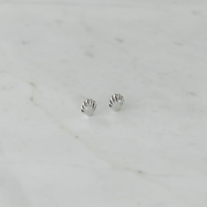 Sophie Super She Shell Studs - Silver